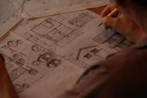 【本音】「売るプロ」に相談しますか？それとも「建てるプロ」に相談しますか？